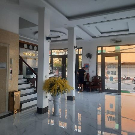 Nha Nghi Trung Hau Hotel Mong Cai Exterior photo