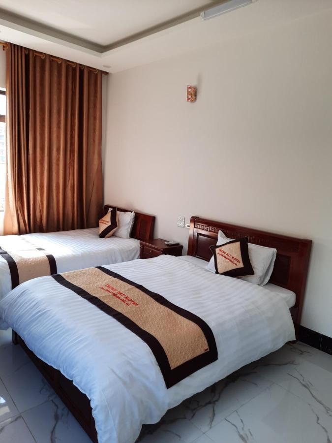 Nha Nghi Trung Hau Hotel Mong Cai Exterior photo