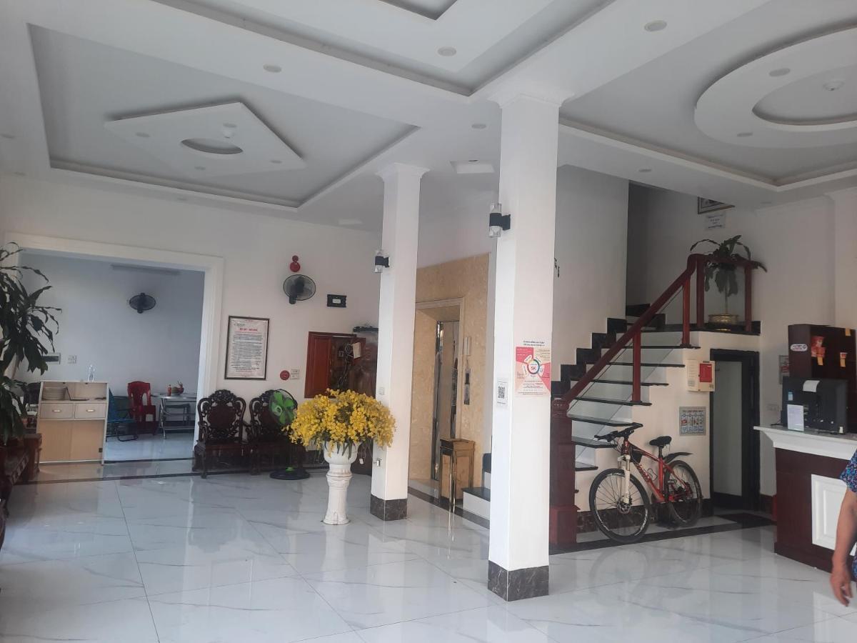 Nha Nghi Trung Hau Hotel Mong Cai Exterior photo